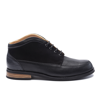 044 Black grain leather