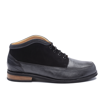045 Black polished leather