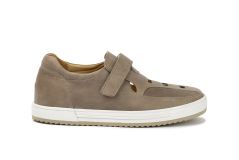 7605.3.555 Leather Taupe